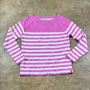 LOFT Long Sleeve Pink and White Striped Tee
Size: Small